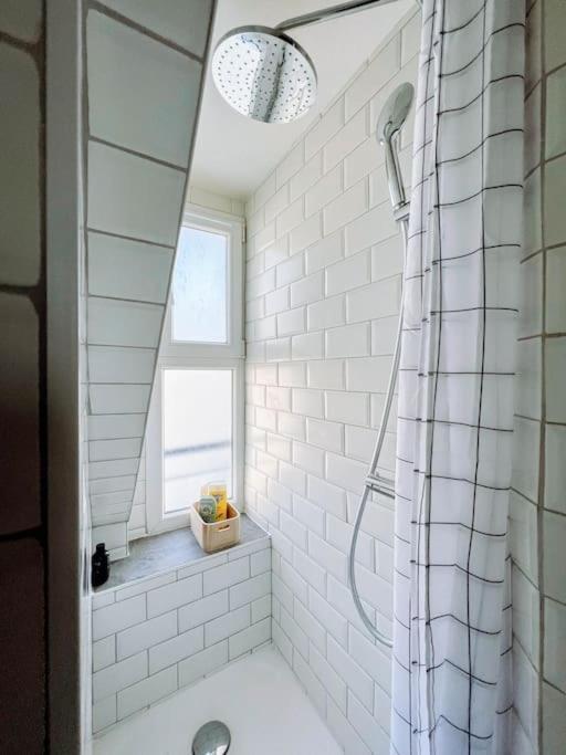 Jolie Studio Parisien Apartment *